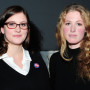 Absolventenfeier, Christina Clausen und Sara Hillnhütter, Foto: Andreas Baudisch